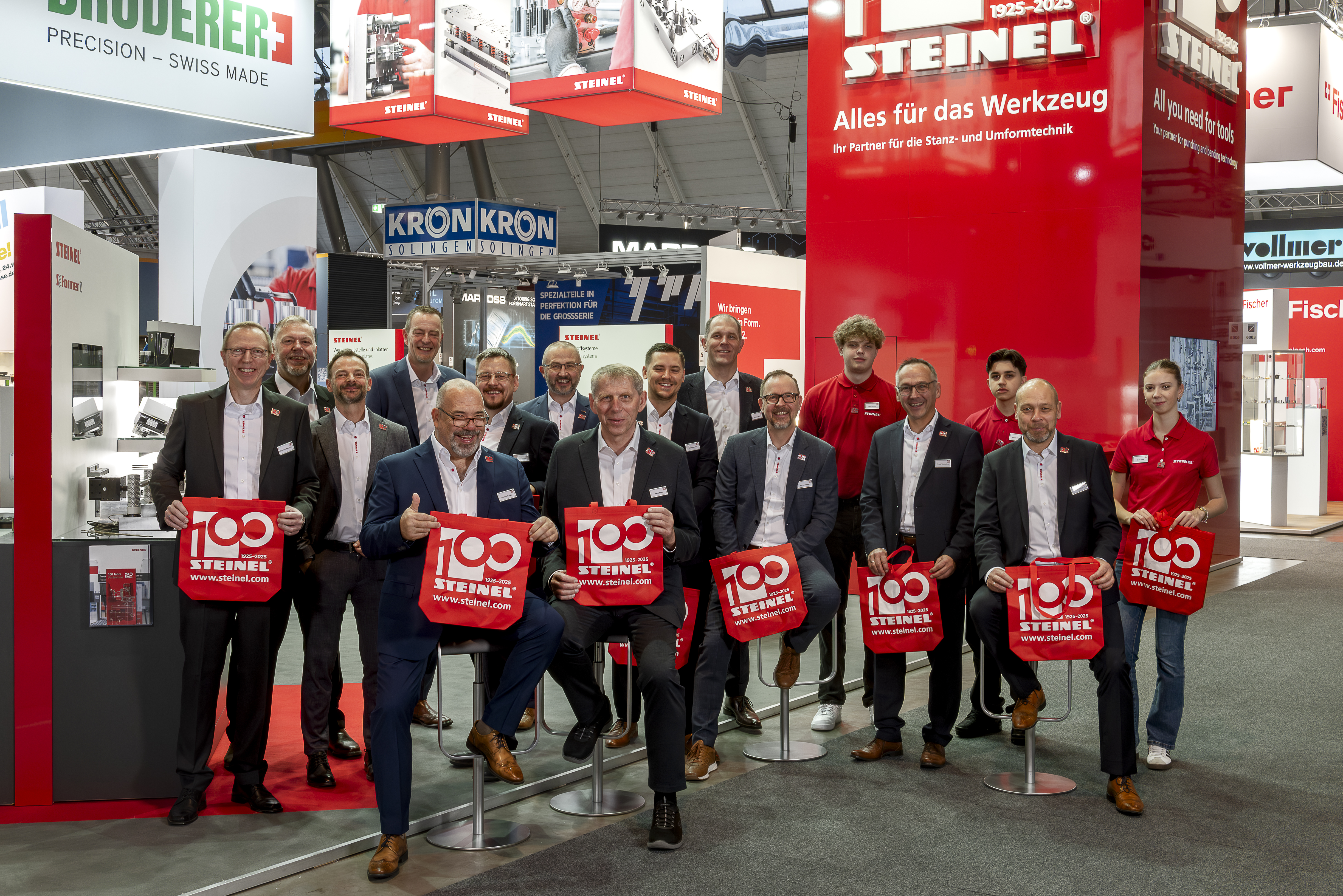 Gruppenbild_Messeteam_Blechexpo_2025 Image